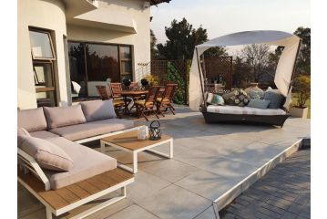 Luxury Boutique Home in Kyalami Guest house, Midrand - 2