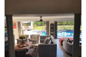 Luxury Boutique Home in Kyalami Guest house, Midrand - 1