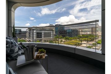 Luxury City Living - 1 Bedroom apartment with balcony Apartment, Cape Town - 3