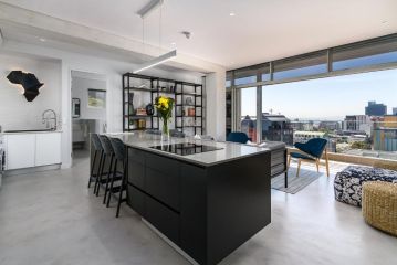 Luxury City View Retreat Apartment, Cape Town - 1