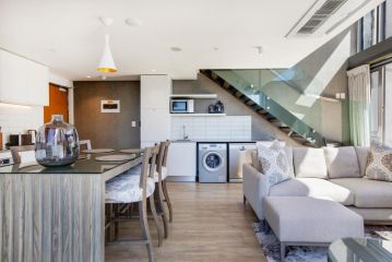 Luxury De Waterkant Loft Retreat Apartment, Cape Town - 1