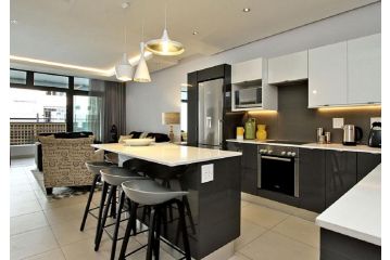 Luxury Family Apartment at The Chelsea Apartment, Cape Town - 2
