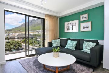 Luxury Family Apartment in Castle Rock with great views of Table Mountain Apartment, Cape Town - 1