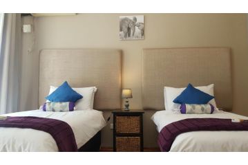 Luxury Heights Guesthouse Guest house, Newcastle - 4