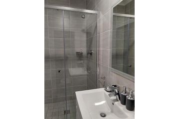 Luxury one bedroom apartment - Kikuyu estate Apartment, Midrand - 3