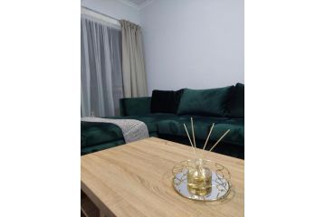 Luxury one bedroom apartment - Kikuyu estate Apartment, Midrand - 4