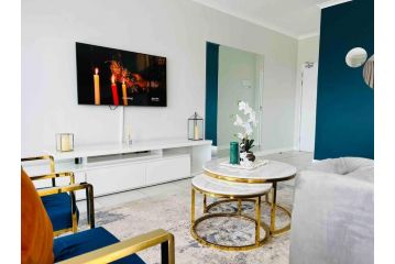 Luxury Penthouse Apartment at the Blyde Pretoria Apartment, Pretoria - 1