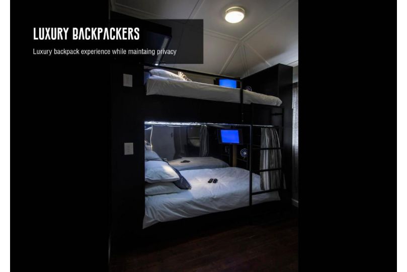 Luxury Backpackers Hostel, Port Elizabeth - imaginea 6