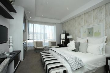 Luxury @ Sandton Skye Apartment, Johannesburg - 2