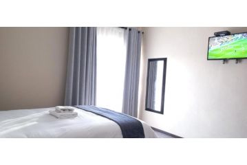 M n M Guesthouse In Turfloop Mankweng Guest house, Polokwane - 4