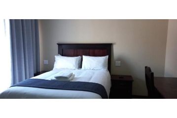 M n M Guesthouse In Turfloop Mankweng Guest house, Polokwane - 1