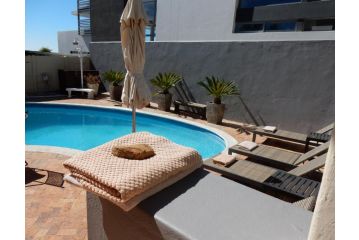 Maartens Guesthouse Guest house, Cape Town - 2