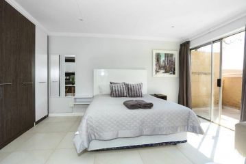 Madison Palms Sandton Apartment, Johannesburg - 3