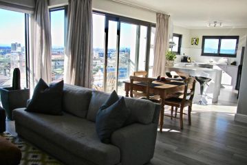 Madison Views of Table Bay Stylish Easy Access to City Apartment, Cape Town - 1