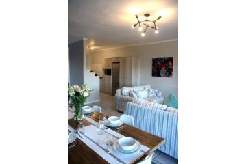 Madriko 23 - Spacious Midtown Langebaan Beach Apartment, Langebaan - 2