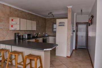 MADRIKO 36 Cozy self catering 2 bedroom apartment Apartment, Langebaan - 5