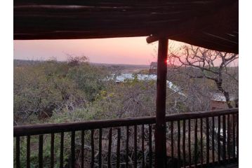 Mafunyane Bush House Guest house, Marloth Park - 2