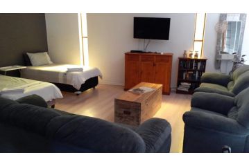 Magnolia123 Guest house, Jeffreys Bay - 1