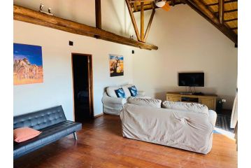 Makhato Bush Lodge 55 Guest house, Bela-Bela - 4