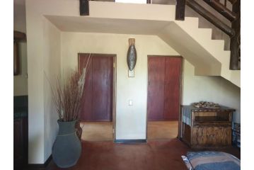 Makhato Bush Lodge 17 Chalet, Bela-Bela - 4