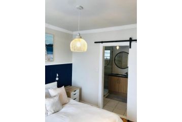 19 Malachite Mews Apartment, Knysna - 4