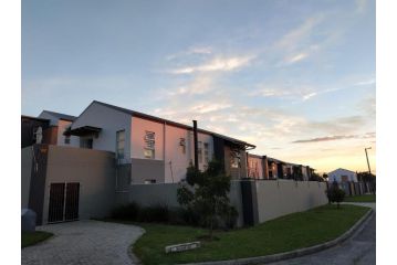 Malbar Self Catering Apartment, George - 1
