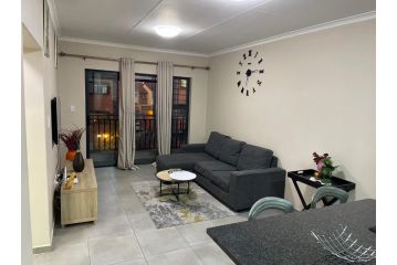 Mall Of Africa Spot2 Apartment, Midrand - 1