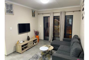 Mall Of Africa Spot2 Apartment, Midrand - 2