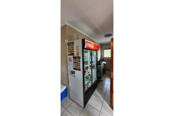 Mamba Bush House Guest house, Marloth Park - 5