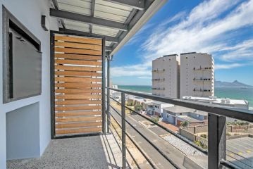 Manhattan On Coral - One Bed 6 by HostAgents Apartment, Cape Town - 1