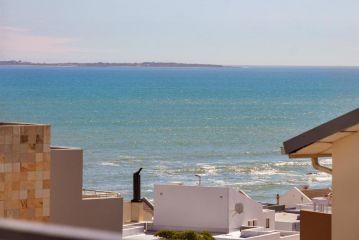 Manhattan On Coral Rooftop Apartment by HostAgents Apartment, Cape Town - 1