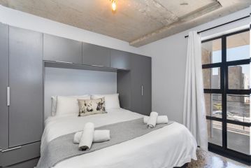 Manhattan One Bed 7 by HostAgents Apartment, Cape Town - 3