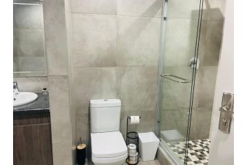 Manor Hills Guest Lodge Guest house, Rustenburg - 4