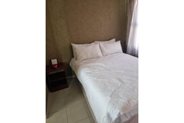 MANTSHO PERMACULTURE Apartment, Polokwane - 5