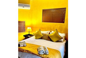 Manzini Chalets Chalet, Marloth Park - 4