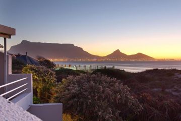 Marechale Way by HostAgents Guest house, Cape Town - 2