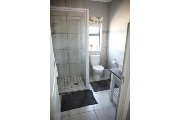 Mari-Amor Self-Catering Apartments Apartment, Mossel Bay - 4