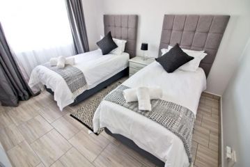 Marina Martinique Apartment, Jeffreys Bay Apartment, Jeffreys Bay - 1