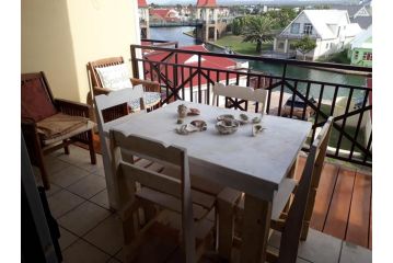 Marina Sands SeaView Apartment, Jeffreys Bay - 1