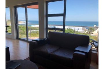 Marine 5 Boutique Bed and breakfast, Gansbaai - 1