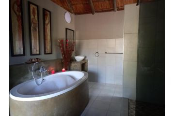 Marloth Bush Retreat Guest house, Marloth Park - 4