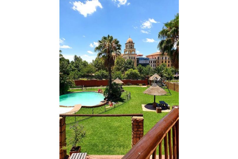 Merry Monte Casino Lodge House in Fourways Apartment, Sandton - imaginea 2