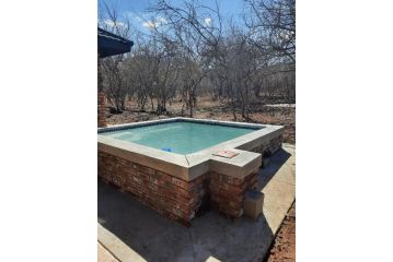 Mary B' Cottage Apartment, Marloth Park - 3