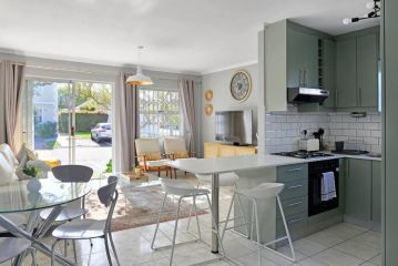 Mawethu 3bed modern styled cottage+parking Apartment, Cape Town - 2