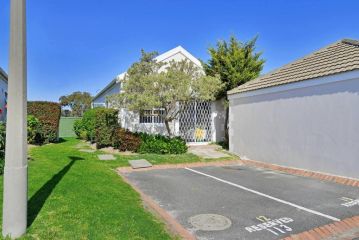 Mawethu 3bed modern styled cottage+parking Apartment, Cape Town - 5