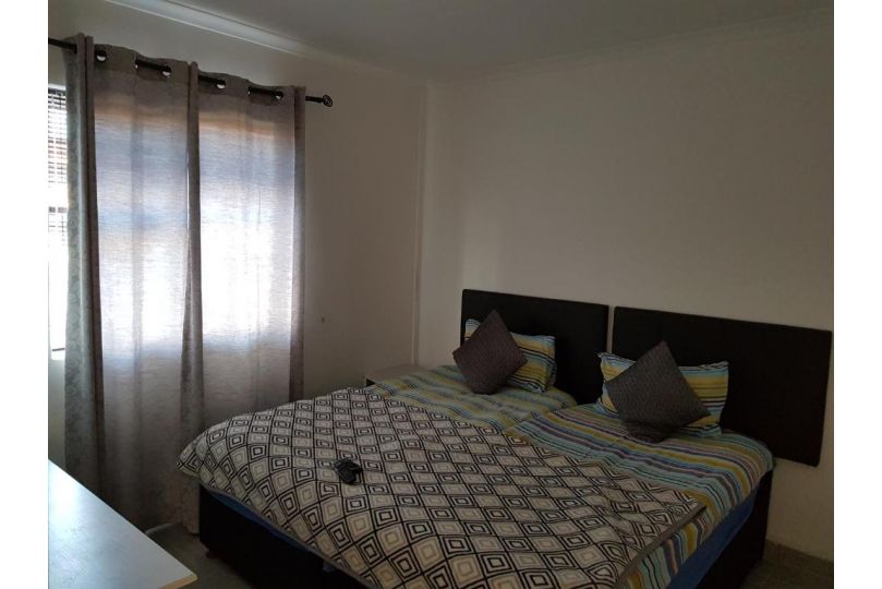 Me Casa Self catering Apartment, Port Elizabeth - imaginea 7