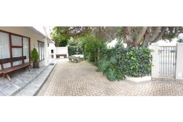 MeTime Guesthouse & Self catering Guest house, Hartenbos - 3