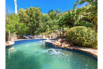 Mediterranean Style Beauty Apartment, Hout Bay - 1