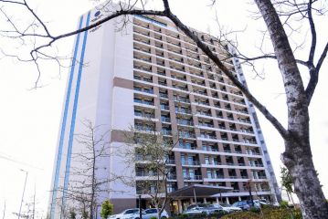 Menlyn Maine Luxury Rentals Apartment, Pretoria - 5