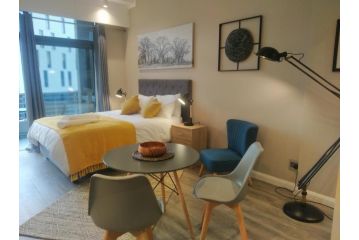 Menlyn Residence - Luxury Studio Apartment, Pretoria - 4